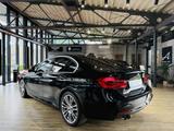 BMW 320 i xDrive M-Sport*LED*NAVI*AHK*2.HAND - BMW 320: Limousine, 320i