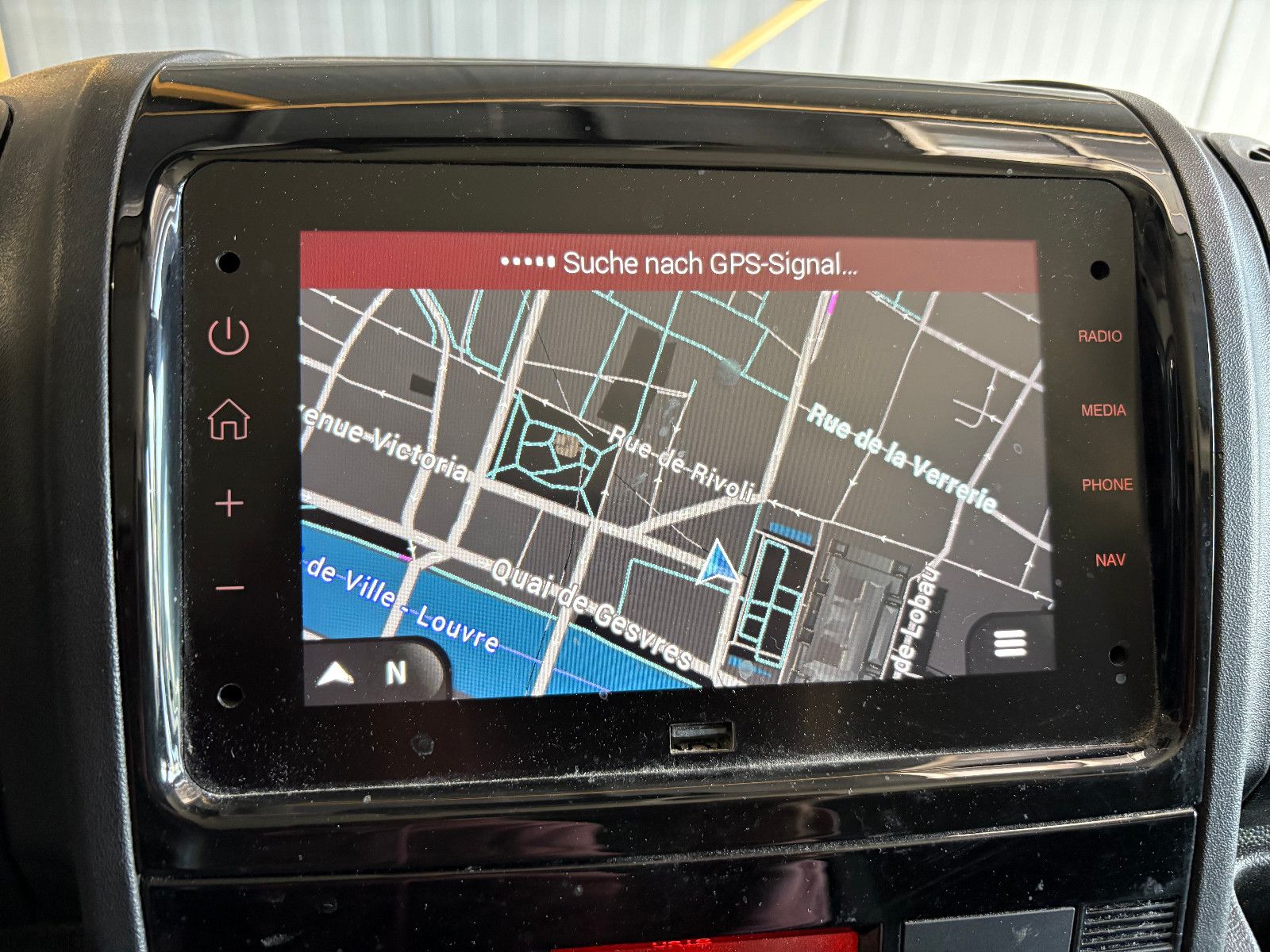 Fahrzeugabbildung Fiat Ducato/L4H2 RS: 4035 mm/KAMERA/APPLE/NAVI/3-SITZ