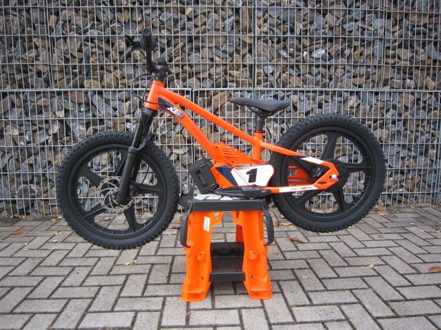 KTM SX-E 1.20 Stacyc