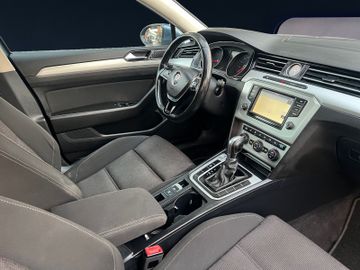 Volkswagen Passat Variant - 10