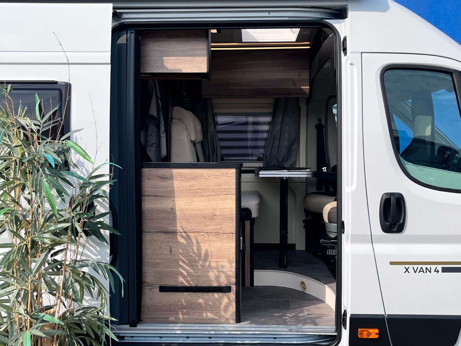 Fahrzeugabbildung XGO X-Van 4 Modell 2026 AUTOMATIK NEUJAHRSANGEBOT