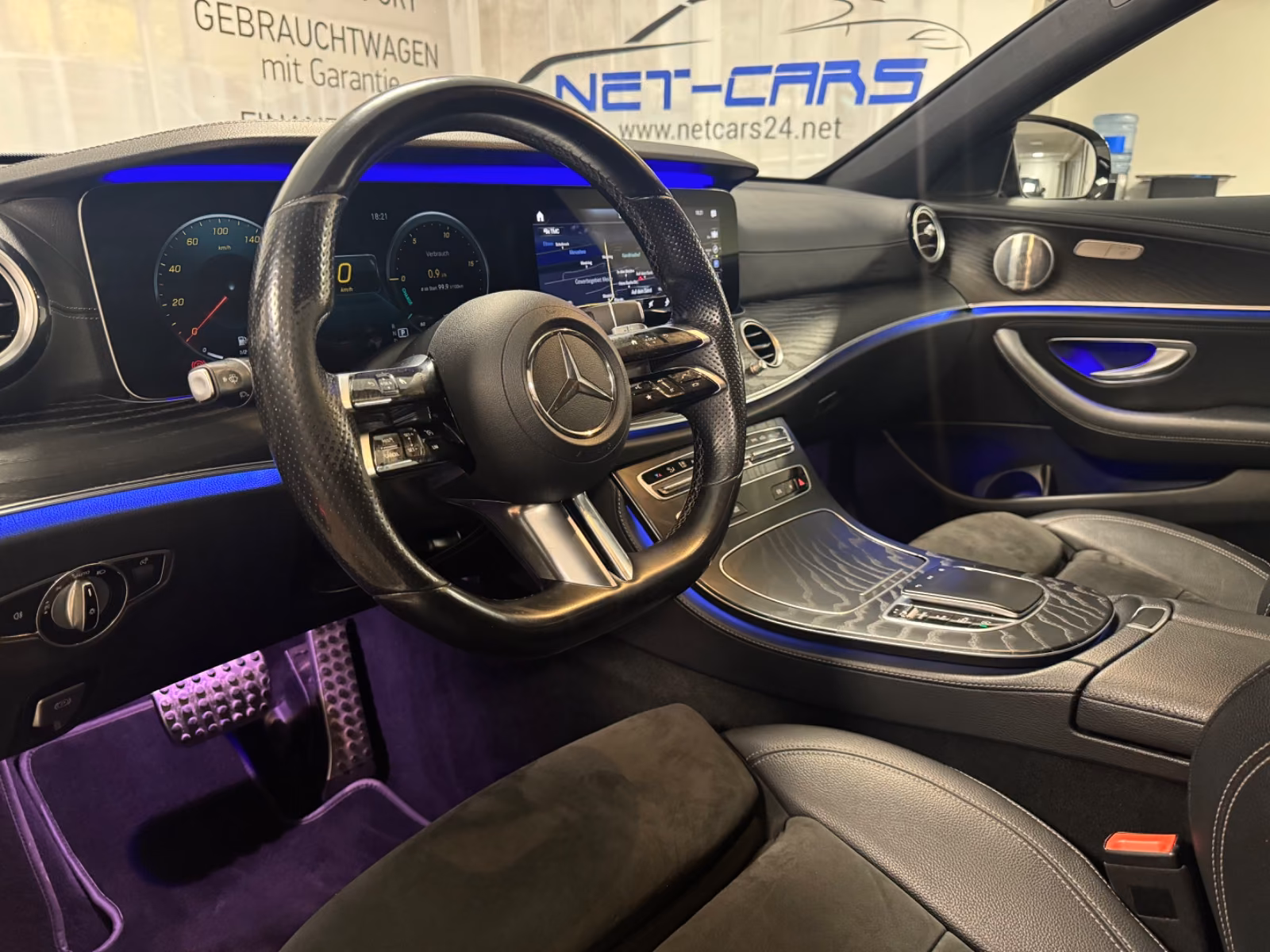 Mercedes-Benz E200d Aut. AMG LINE*SPORTPAKET*LED*NAVi+KAMERA