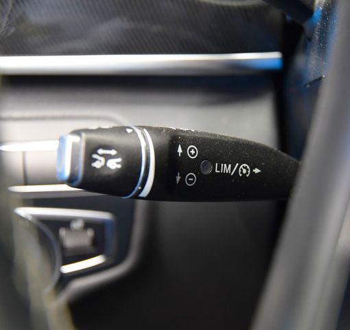 Fahrzeugabbildung Mercedes-Benz V 250 D Edition 6.Sitzer LED + 7G-Tronic #53T005