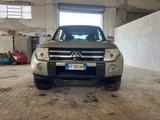 Mitsubishi Pajero 3.2 DI-D 16V aut. 3p. Instyle  - gebrauchte Mitsubishi Pajero aus dem Jahr 2008