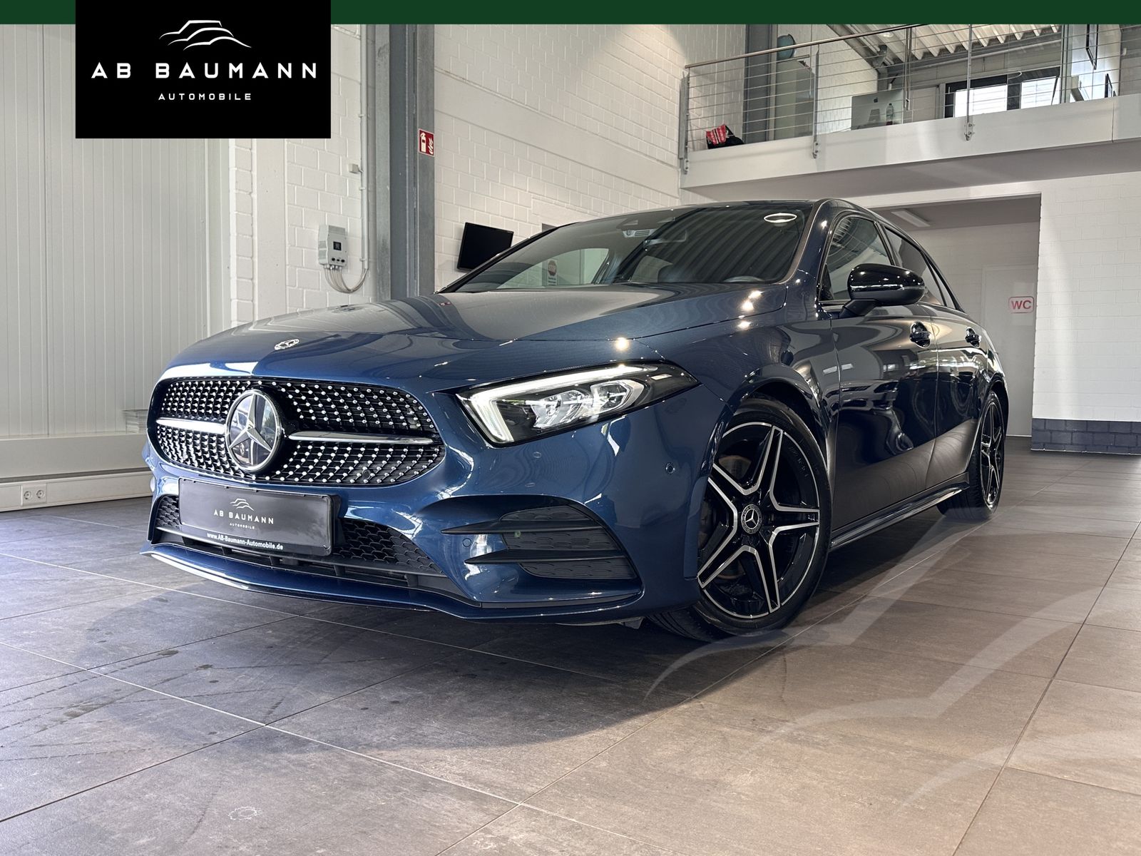 MERCEDES-BENZ A 220 d *AMG, NIGHT, NAVI, CARPLAY, LED*