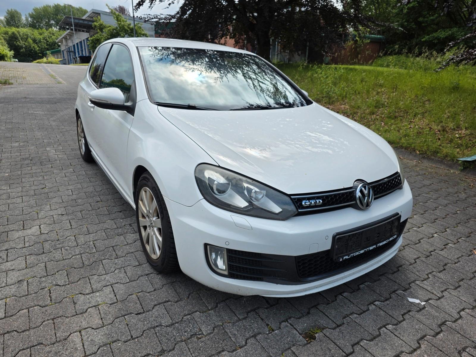Volkswagen Golf 2.0 TDI DSG GTD 3-Türig