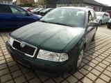 Skoda Octavia Combi 1.6 LPG GAS Klima Tüv:9/2025 - Skoda Octavia mit LPG-Antrieb