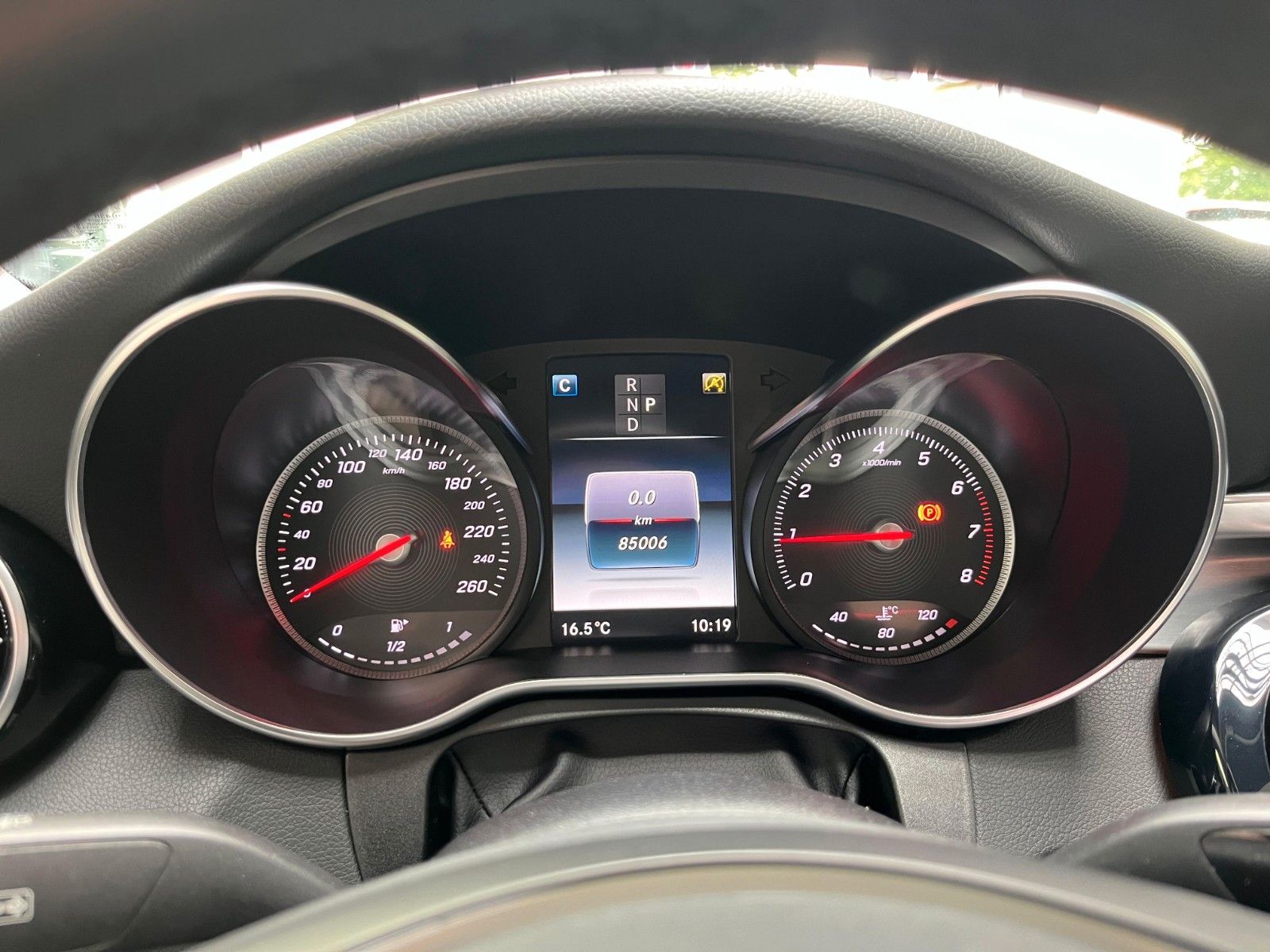 Fahrzeugabbildung Mercedes-Benz C 180 CGI Avantgarde*Schiebedach*LED*Navi*PDC*