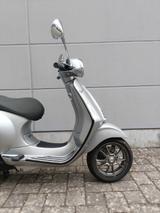Vespa PRIMAVERA ELETTRICA 45 KM/H **TOPCASE** - VESPA TOPCASE