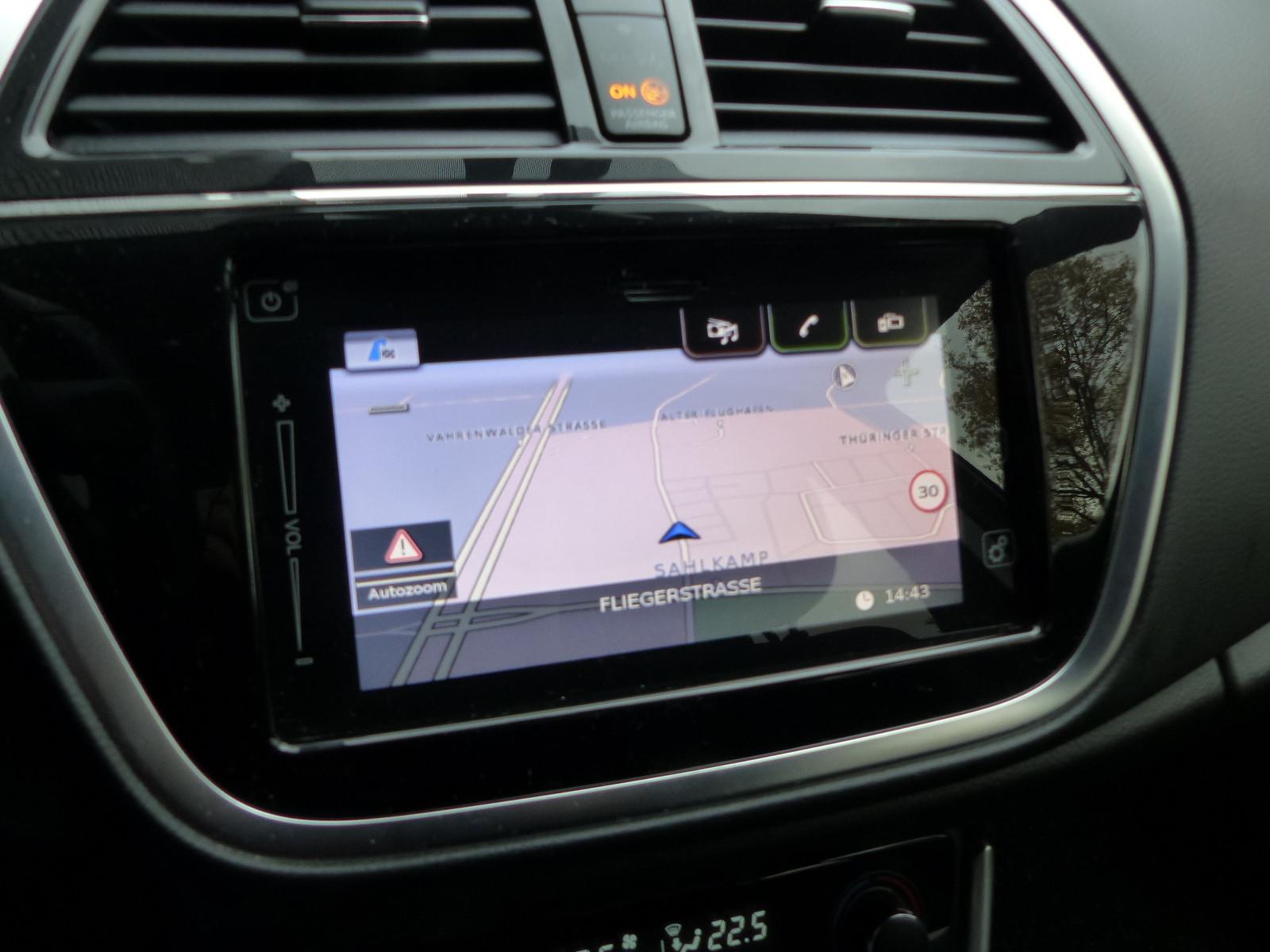 Suzuki (SX4) S-Cross Automatik/Navi/Kamera/Xenon/PDC