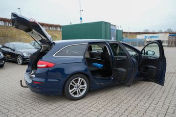 Ford Mondeo - 12