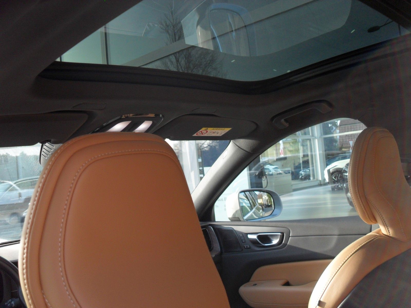 Fahrzeugabbildung Volvo XC 60 T6 Inscription | AWD