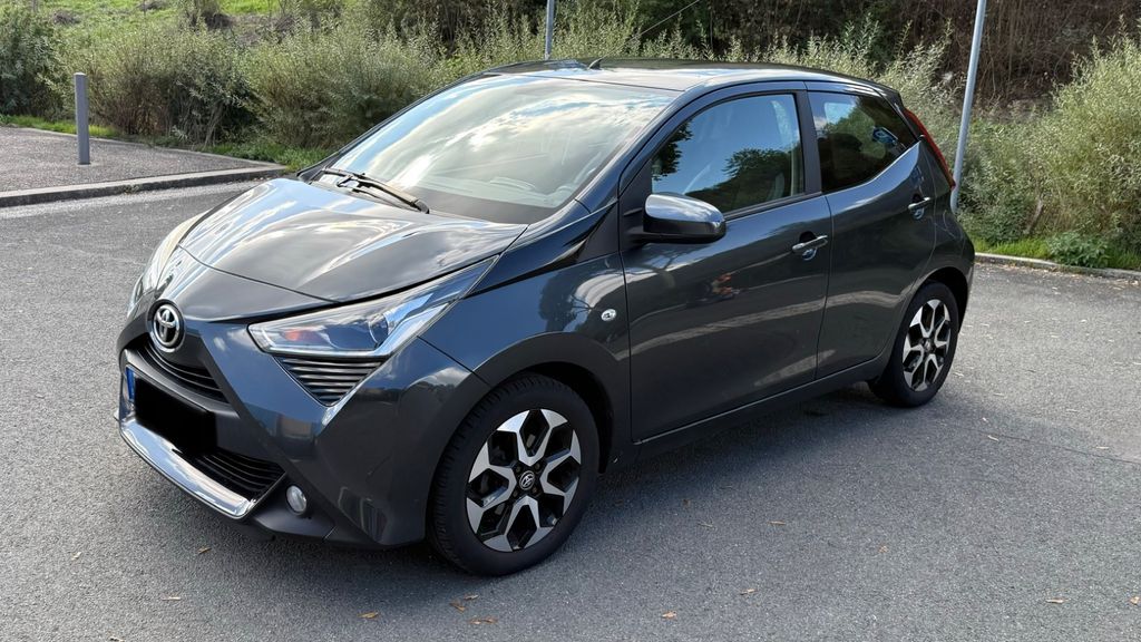 Image of Toyota Aygo (X)