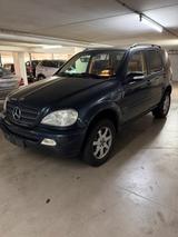 Mercedes-Benz ML 350 v6 Benzin/GAS - Mercedes-Benz ML-Klasse: Automatik, Gas