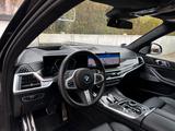 BMW X7 xDr40d M Sport PANO-SKY*B&W*Massage*Sitzklima - BMW X7: M