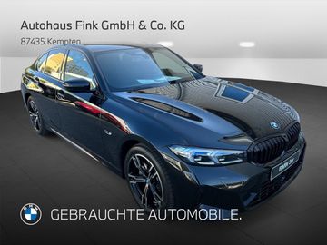 BMW 330e xDrive Limousine M