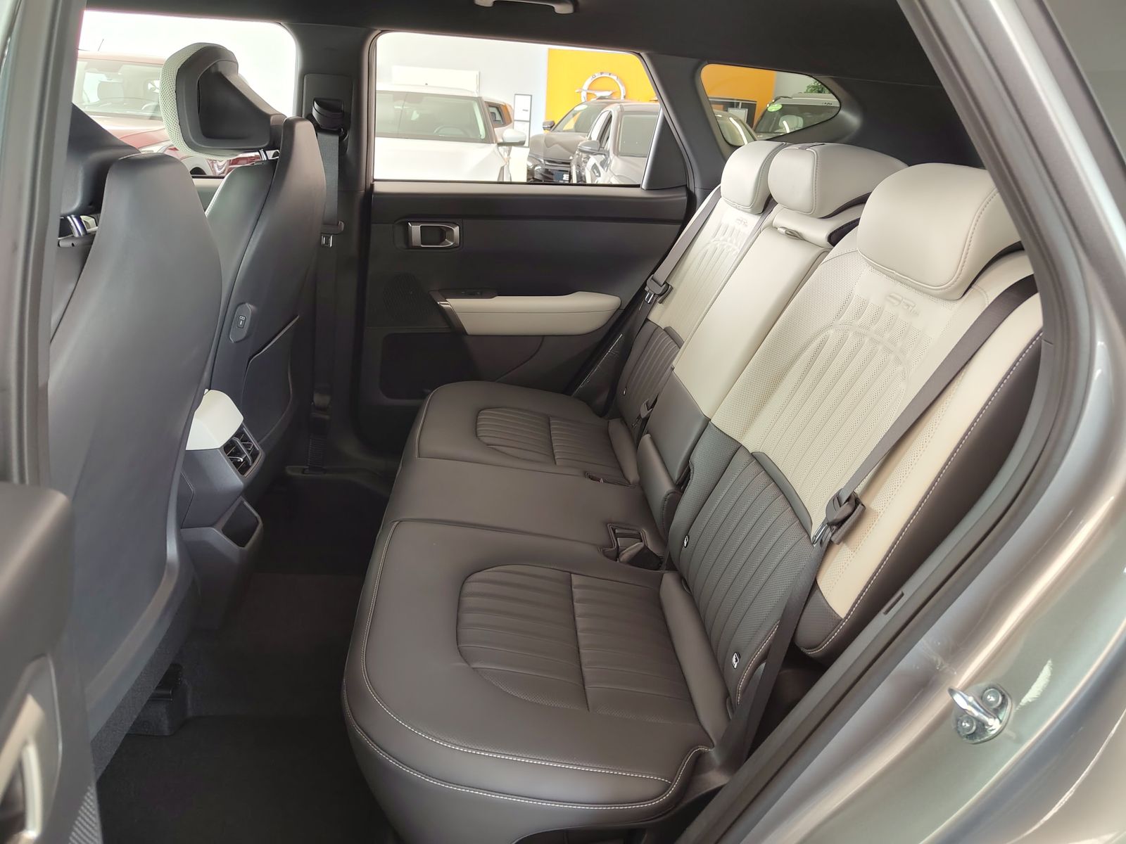 KIA Seltos  1.6 T-GDI 180 DCT GT-Line Comfort – Bild 8