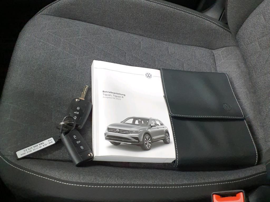 Volkswagen Tiguan Life MOVE 1.5 TSI DSG AHK*RFK*PDC*Tempo