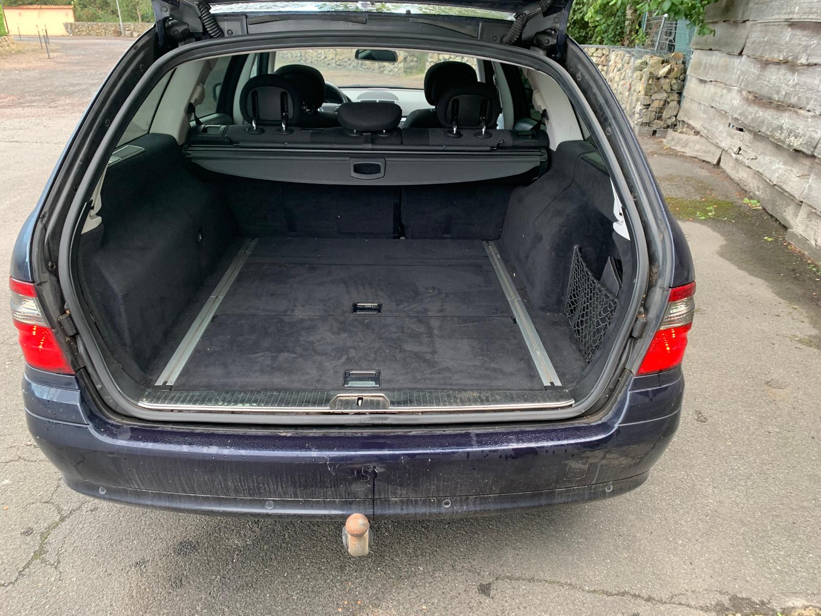 Mercedes-Benz E 220 Kombi CDI Automat GSD Tempo Klima SHZ AHK