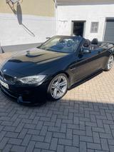 BMW M4 Cabrio M4 - BMW M4: Head-Up Display, Cabrio