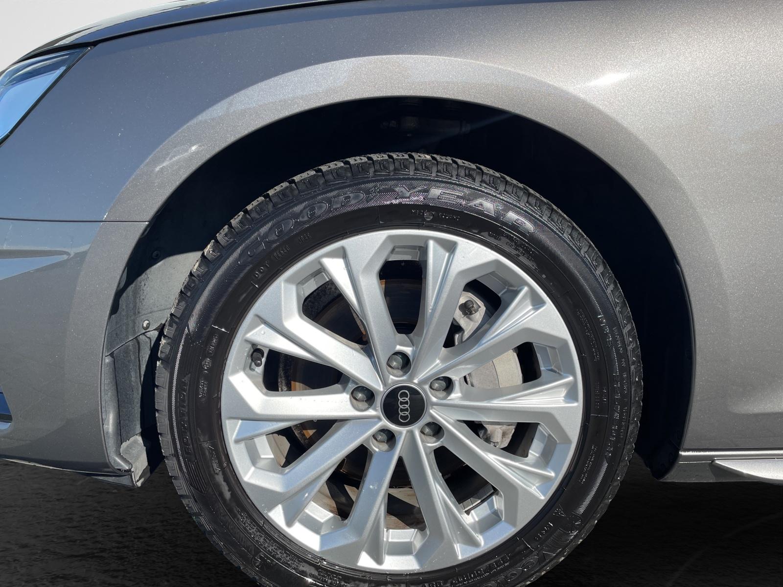 Audi A4 Avant 40 TFSI S tronic quattro advanced  Navi
