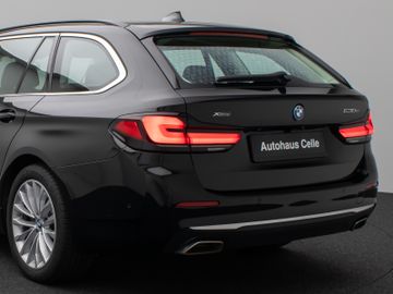 Fahrzeugabbildung BMW 530e xD Tour Luxury Line ACC HUD Pano Laser 360°