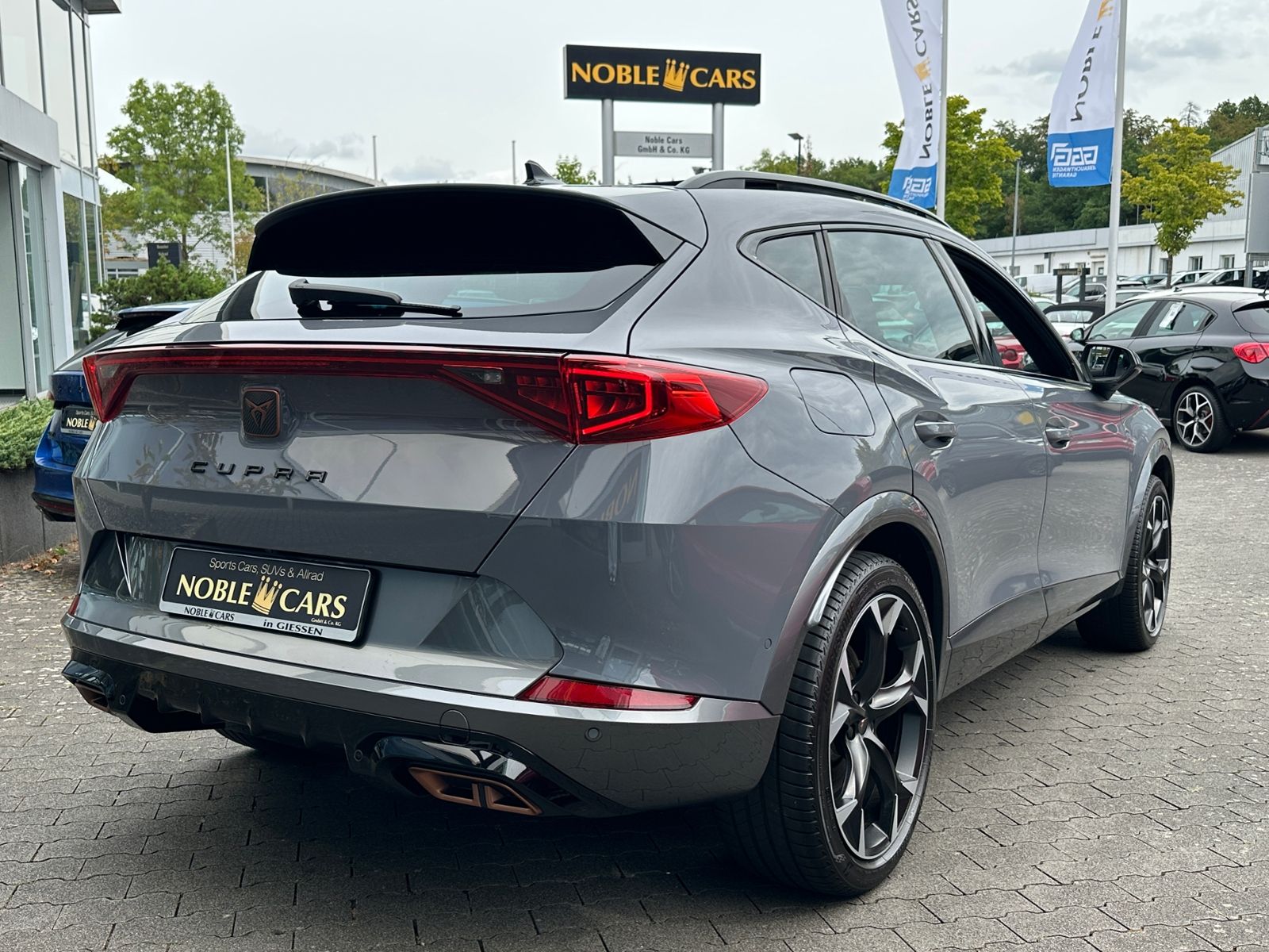 Fahrzeugabbildung CUPRA Formentor  eHybrid VZ AHK PANO LED NAVI