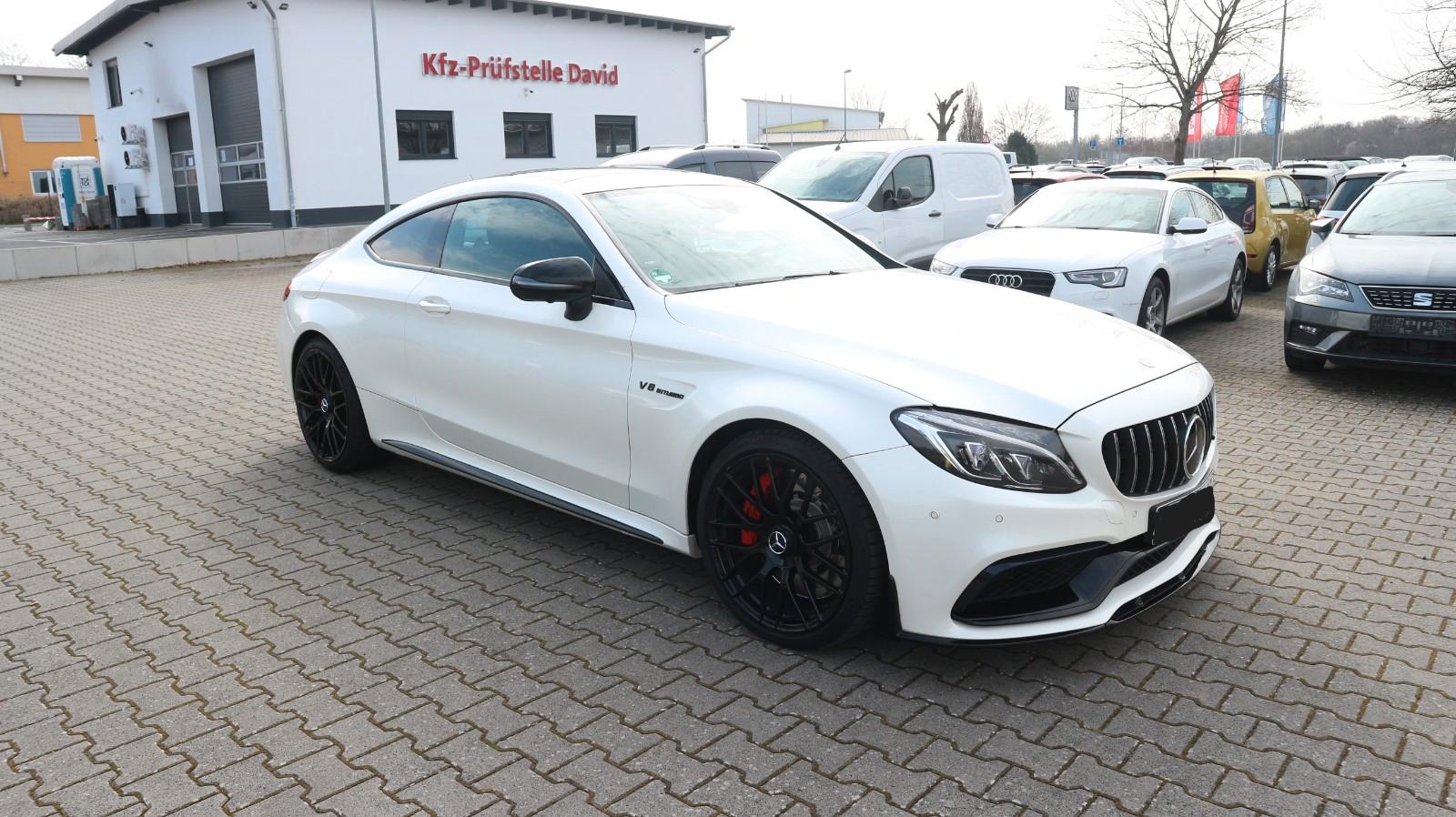 Mercedes-Benz C Coupe C 63 S AMG*Ambiente*Pano*360°*Night*LED