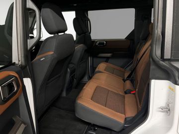 Ford Bronco - 7