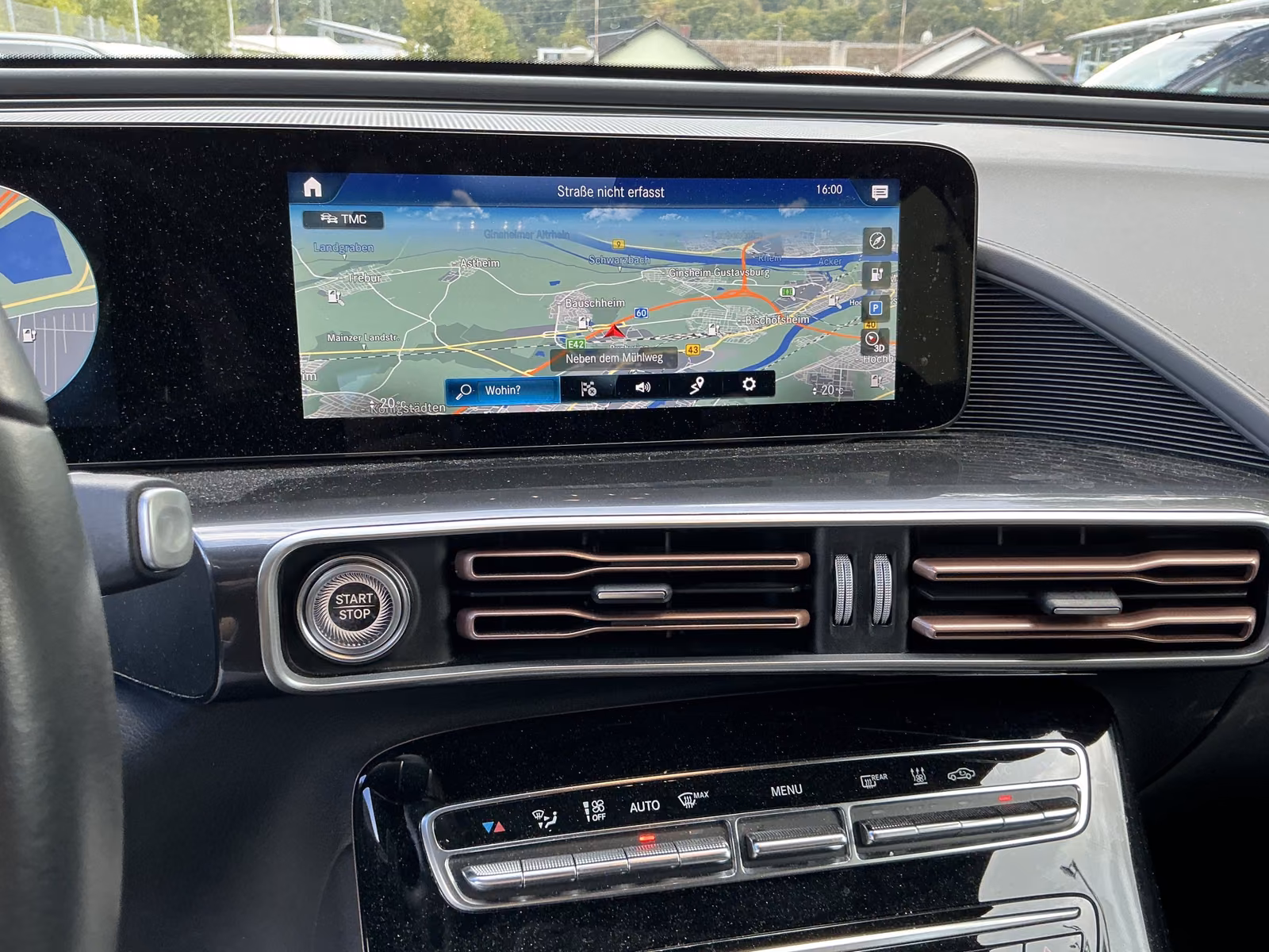 Mercedes-Benz EQC 400 4Matic R.Cam Navi Spurassist. LED SHZ, миниатюра 10