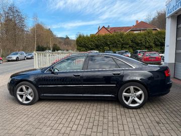 Audi A8 - 5
