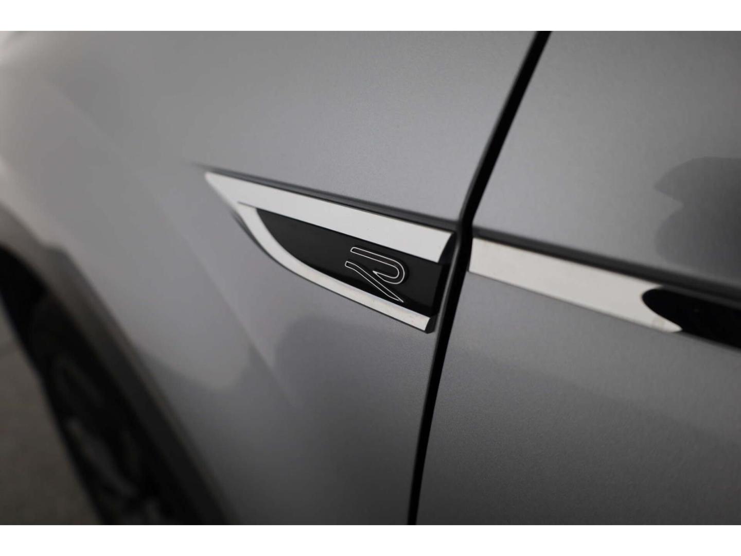Volkswagen T-Roc 2.0 TSI 4Motion R-Line Black Style, миниатюра 25