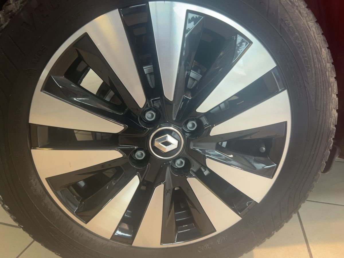 Fahrzeugabbildung Renault Twingo E-TECH Techno GJR SHZ Kamera