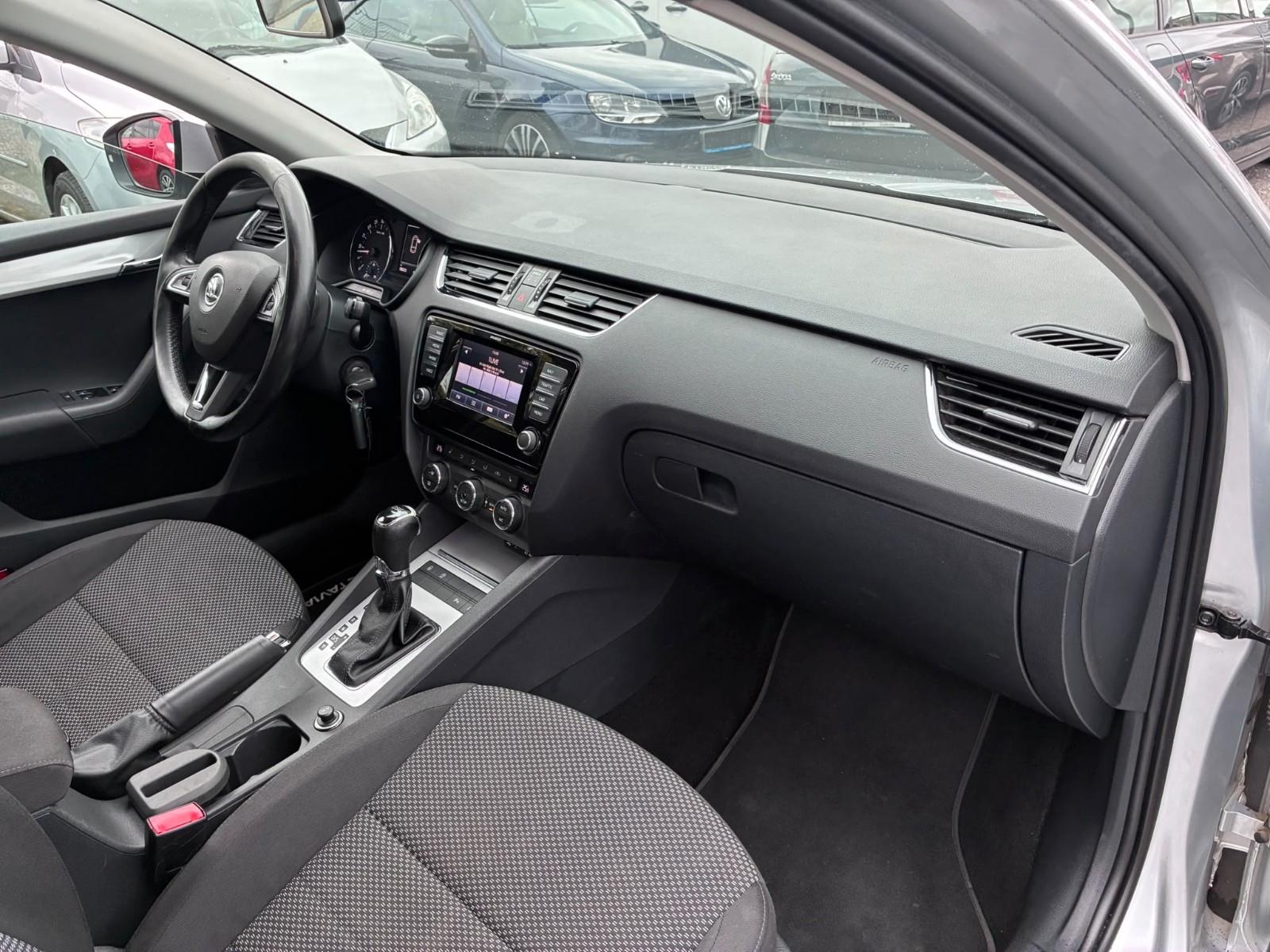 Skoda Octavia 2013 — photo 13