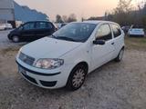 Fiat Punto Classic 1.2 3 porte Active - Fiat Punto Class mit Benzin-Antrieb