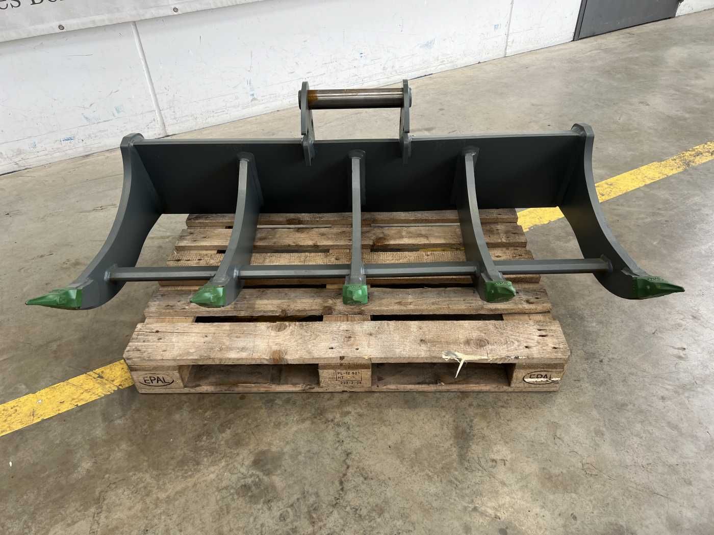 Fahrzeugabbildung Andere HS Schoch Roderechen Reisigrechen MS08 1.500 mm