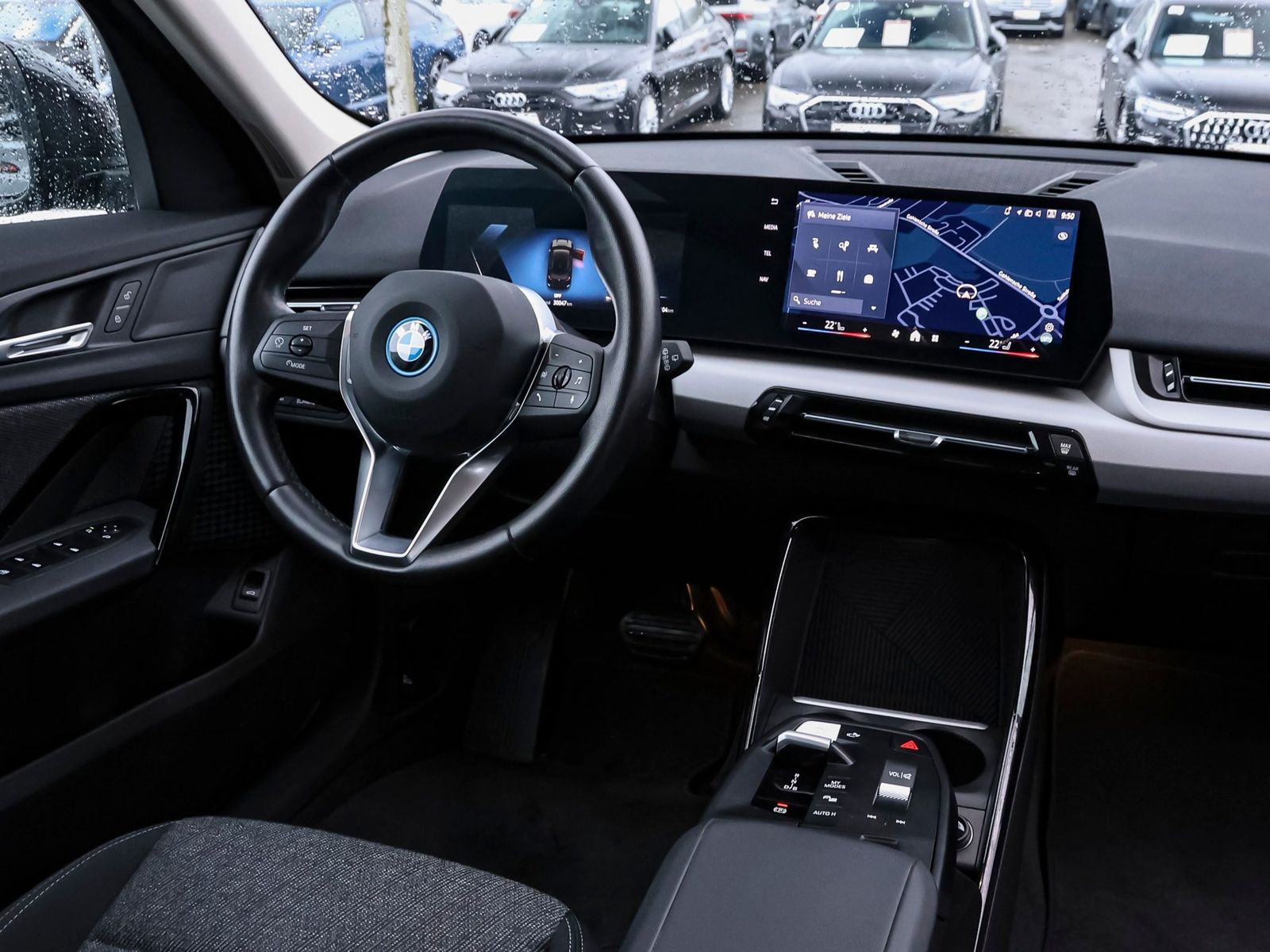 BMW iX1 - Bild 4