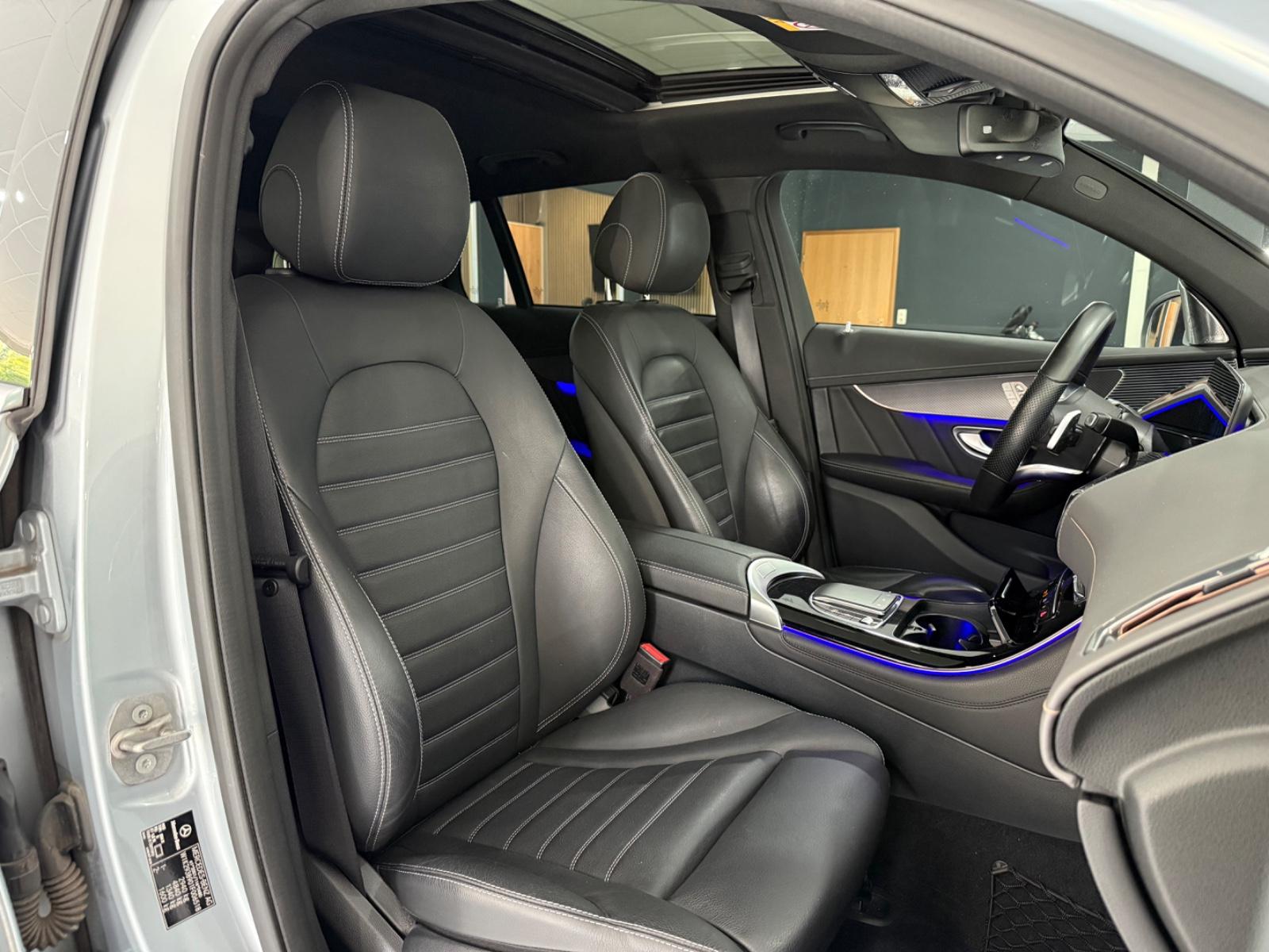 Mercedes-Benz EQC 400 4M*AMG*DISTRONIC*MEMORY*360*AHK*HEADUP*