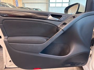 Volkswagen Golf VI Comfortline *1. Hand*Klima*Radio*USB*PDC