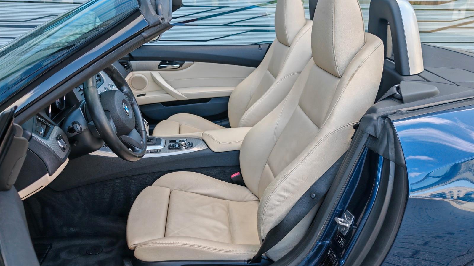 BMW Z4 sDrive35is 340 ch • Boîte DKG • Cuir beige • Pack M • Navi Pro • HiFi DSP