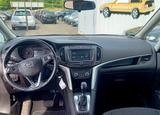 Opel Zafira Tourer.Automatic.Klima.Navi.AHK. - Opel Zafira Tourer mit Benzin-Antrieb: Automatik
