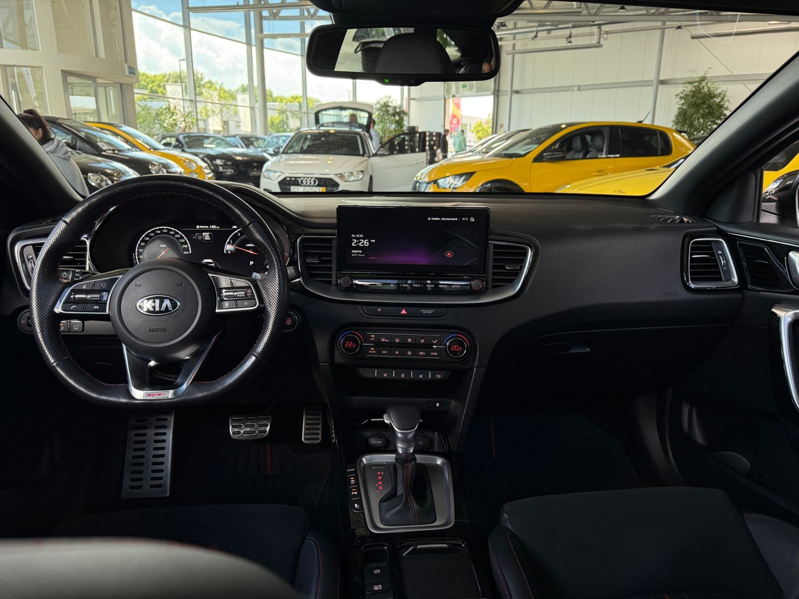 Fahrzeugabbildung Kia ProCeed GT RFK PANO SHZ LED NAVI
