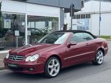 Mercedes-Benz CLK 320 CDI Cabrio Aut. *1.Hand*Scheckheft*Navi - : Vollleder, mit Navigationssystem, mit Klimaautomatik