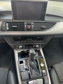 Audi A6 - 12