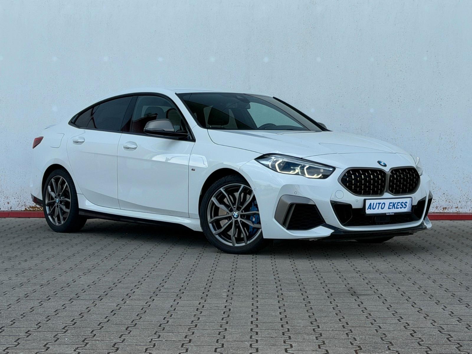 BMW M235i Gran Coupe xDrive ACC*HuD*KAMERA*