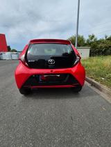 Toyota Aygo (X) 1,0-l-VVT-i x-play club x-play club - Toyota Aygo (X) in Bremen