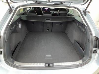 Volkswagen Passat - Bild 4