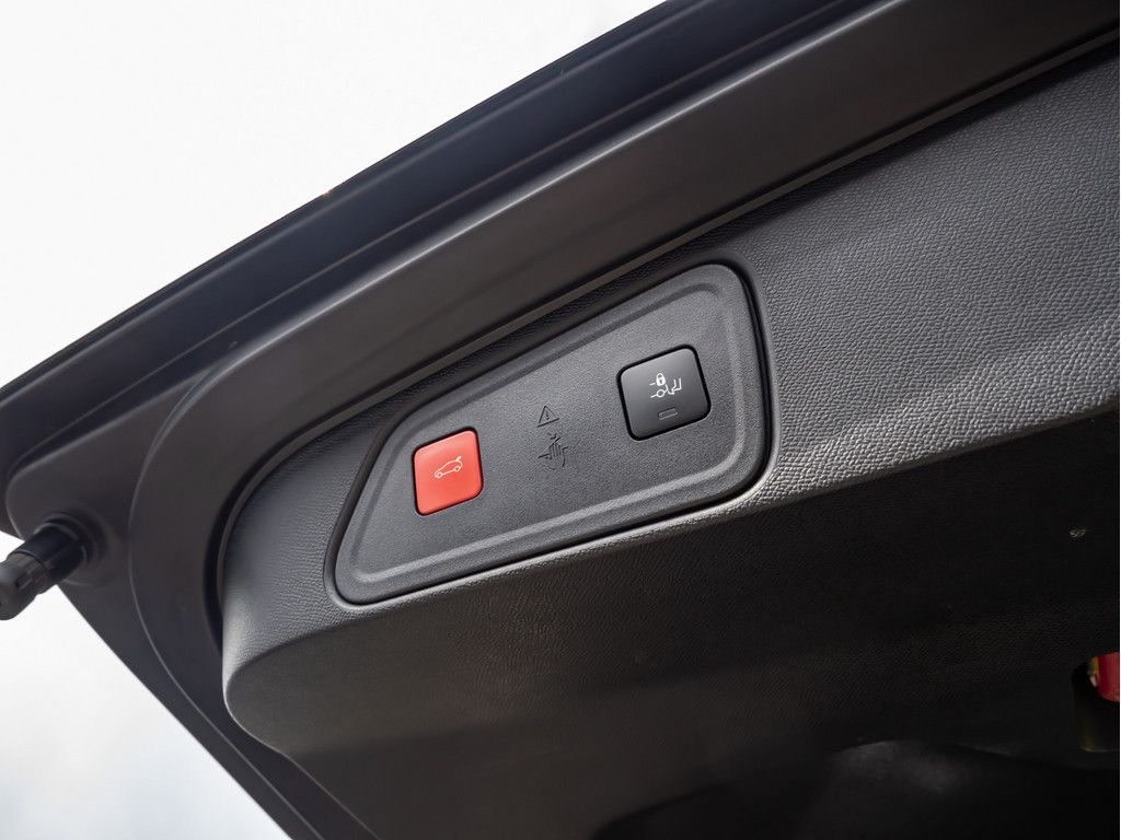 Peugeot 3008 - Bild 6