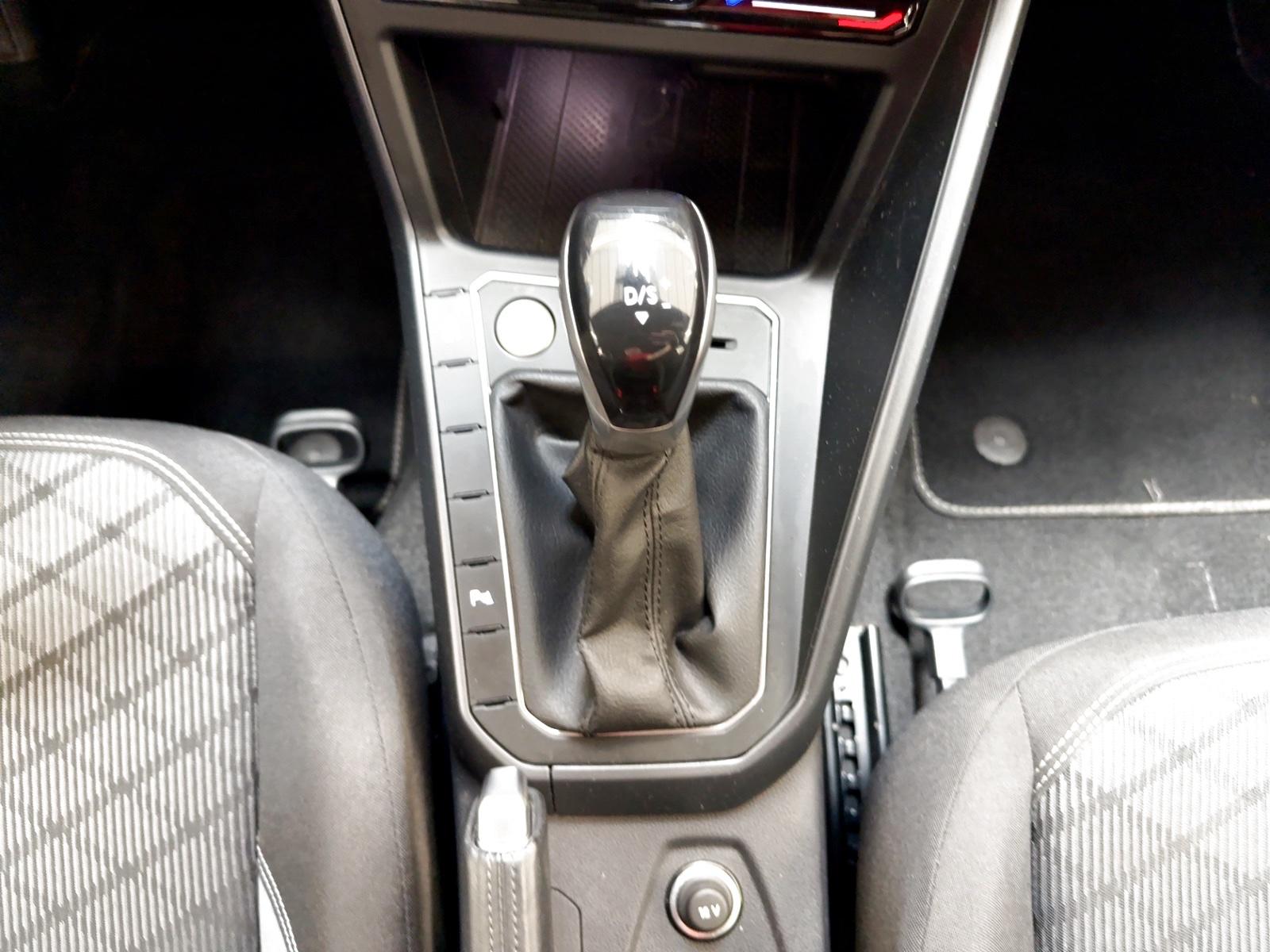Volkswagen Taigo 1.0 TSI R-Line DSG ACC LED Kamera, миниатюра 13