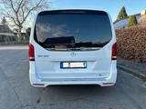 Mercedes-Benz EQV 300 Lang Avantg el.Tür 360 AIRMATIC Distroni - Mercedes-Benz EQV mit Elektro-Antrieb: Vollleder, Luftfederung